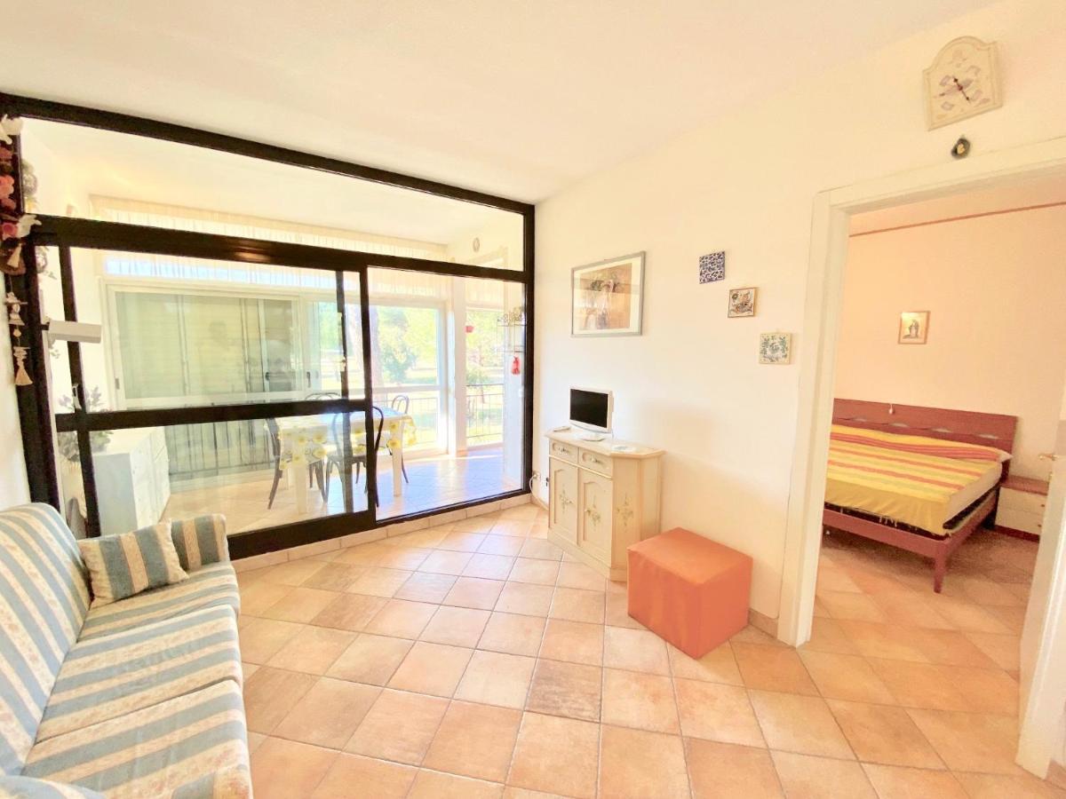 Apartments Via Dei Platani Marina Di Bibbona Eksteriør billede