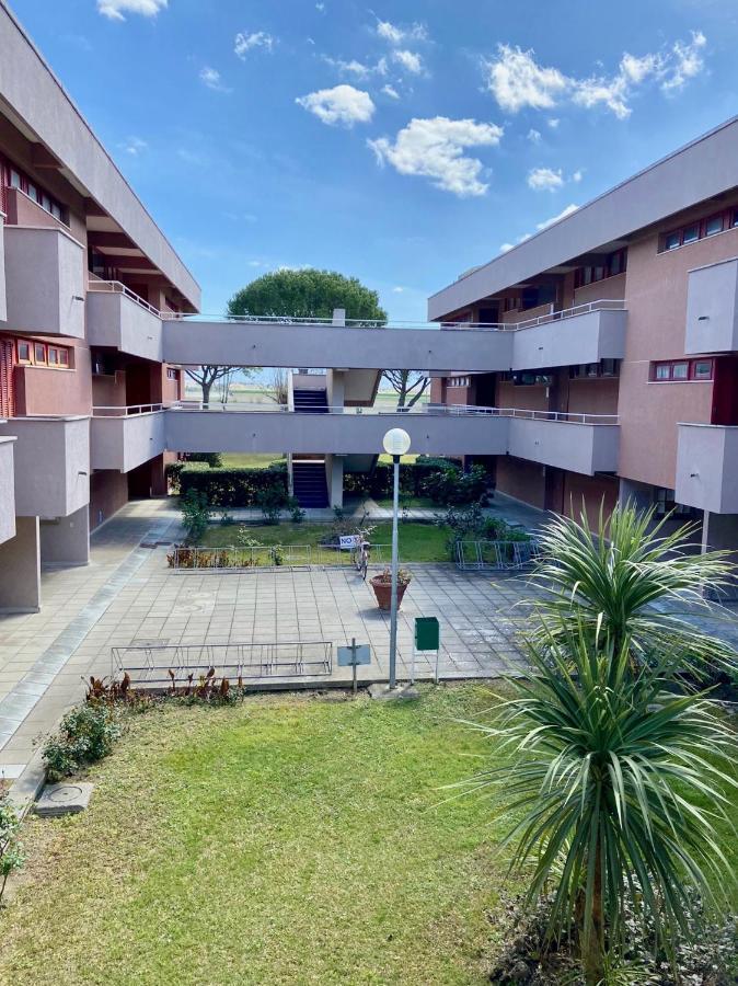Apartments Via Dei Platani Marina Di Bibbona Eksteriør billede